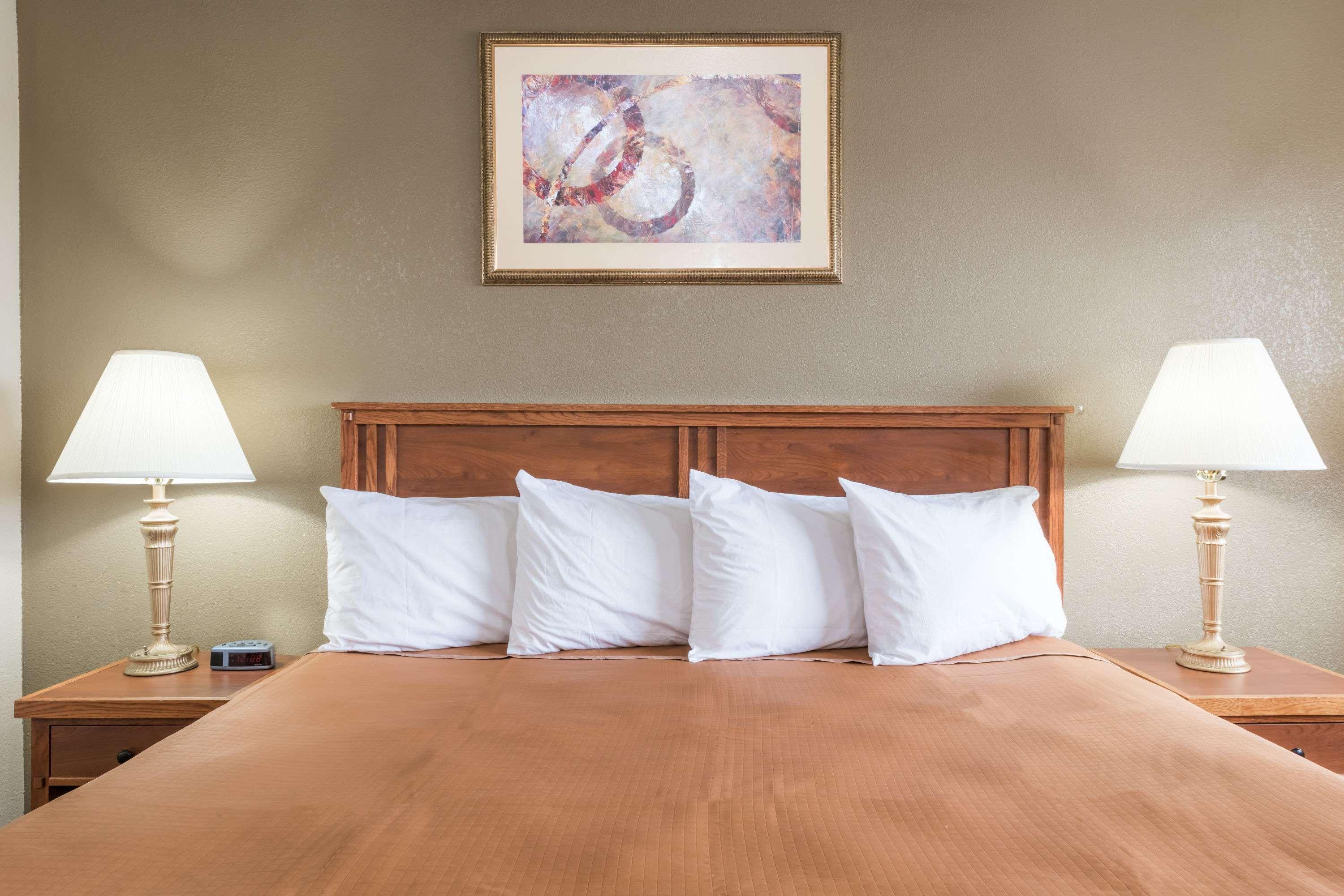 Red Carpet Inn Lancaster Millersville 外观 照片