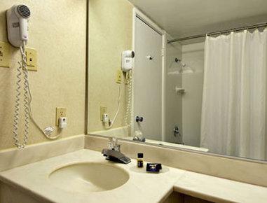 Red Carpet Inn Lancaster Millersville 外观 照片